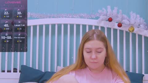 Ellie3 online show from 01.06.25