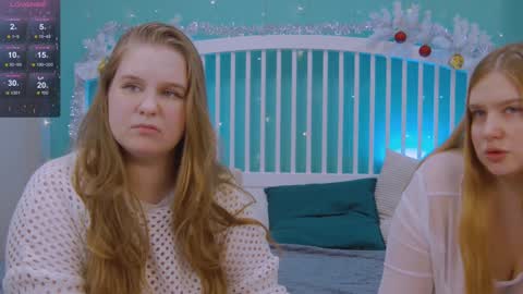 Ellie3 online show from 01.14.25