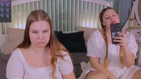 Ellie3 online show from 02.15.25