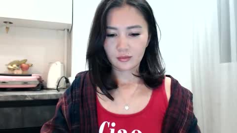 Liya online show from 10.21.25