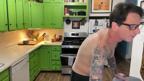 Snapshot of bnczuperzexy chatting on 01.11.26 ZuperZexyZounds online show from 01.11.26