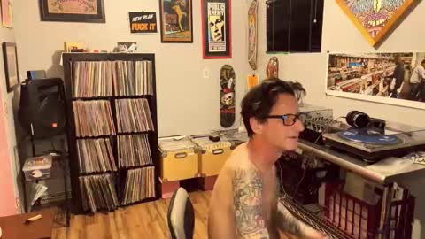 Snapshot of bnczuperzexy chatting on 02.16.26 ZuperZexyZounds online show from 02.16.26