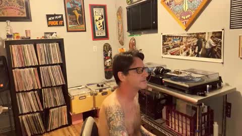 Snapshot of bnczuperzexy chatting on 02.25.26 ZuperZexyZounds online show from 02.25.26