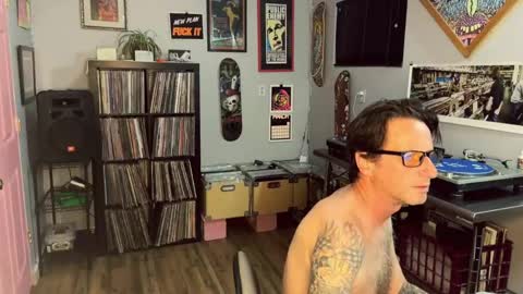 ZuperZexyZounds online show from 04.16.26