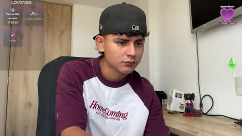 Bob  INDEPENDENT MODEL online show from 04.01.26