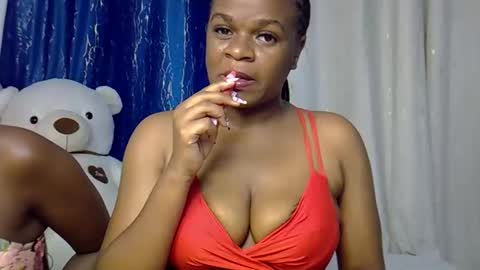 Snapshot of bobbies_starke chatting on 12.01.25 bobbies online show from 12.01.25