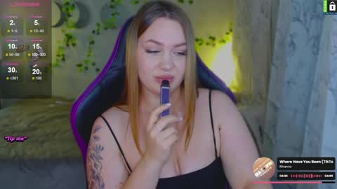  Lina  online show from 11.07.25