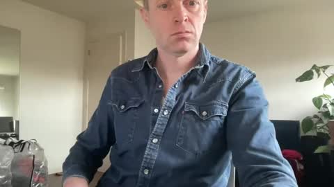 ask me online show from 02.25.25