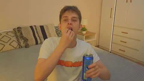 ALEXPVT IS OPEN online show from 10.28.25