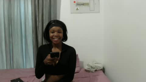 boitylips online show from 06.12.26