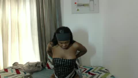 boitylips online show from 06.19.26