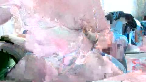 Snapshot of bolbil1 chatting on 12.21.25 bolbil1 online show from 12.21.25