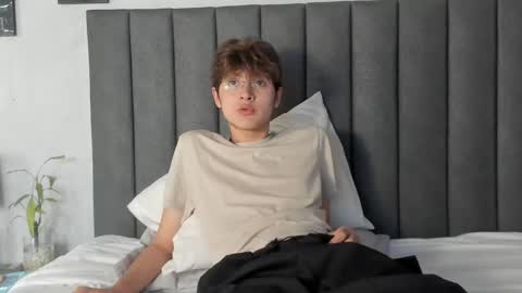 Boleyn online show from 02.28.25