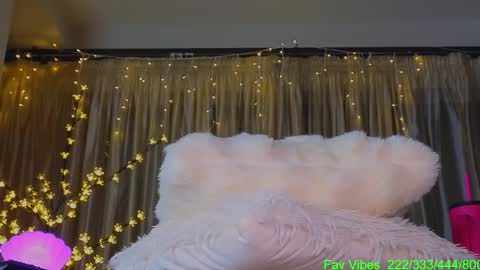 Bomb Ass online show from 10.19.25