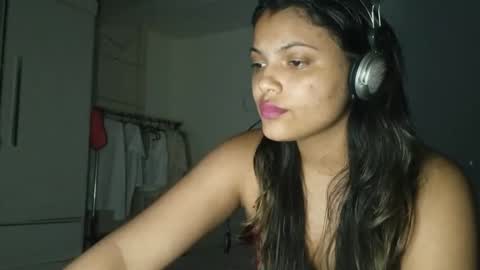 Snapshot of bombomepimenta chatting on 12.18.24 bombomepimenta online show from 12.18.24