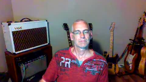 Snapshot of bomec40 chatting on 07.14.26 Carl online show from 07.14.26