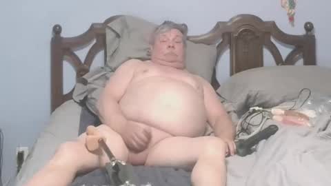 Snapshot of boner1961 chatting on 01.18.26 boner1961 online show from 01.18.26