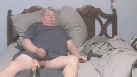 Snapshot of boner1961 chatting on 02.15.26 boner1961 online show from 02.15.26