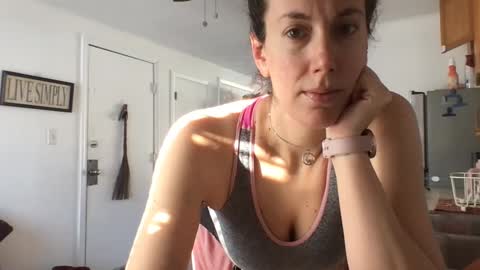 Bonnie online show from 02.20.25