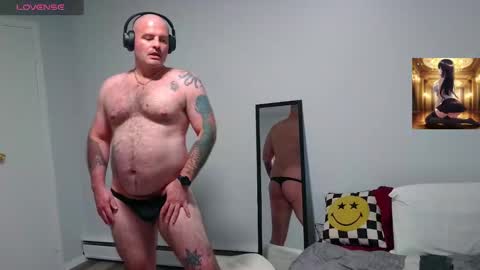 Snapshot of bongolian chatting on 09.20.25 SkullBone online show from 09.20.25