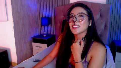 bonnali_lune online show from 10.15.25