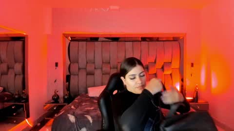 Bonnie  online show from 12.15.24