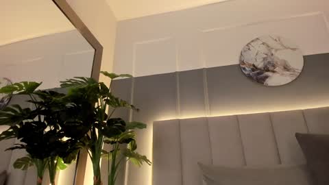 Bonnie online show from 01.03.25