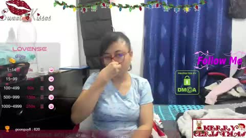 bonnie lam  hello welcome to my room I hope you have fun and you can reach your maximum pleasure here with me online show from 12.11.24