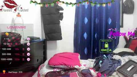 bonnie lam  hello welcome to my room I hope you have fun and you can reach your maximum pleasure here with me online show from 01.05.25