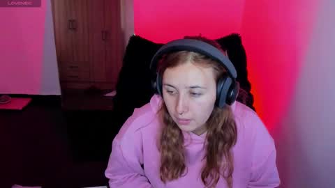 Bonnie Help me reach 500 likes online show from 02.24.26