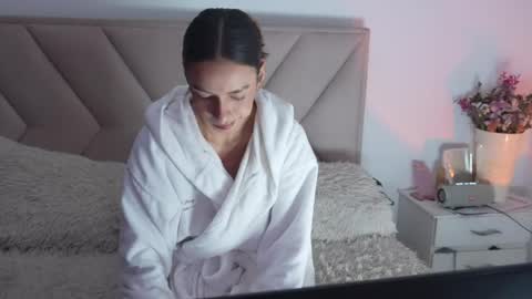 Bonnie  online show from 05.24.26