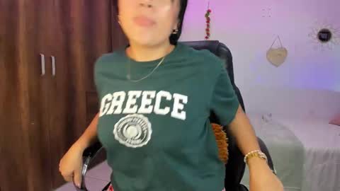 sofia  online show from 01.19.26