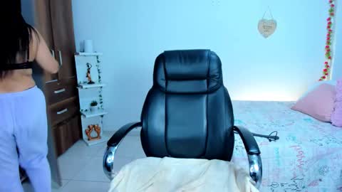 sofia  online show from 02.13.26