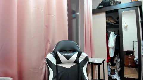 Snapshot of bonny_kimberly chatting on 01.19.25 Bonny Kimberly online show from 01.19.25