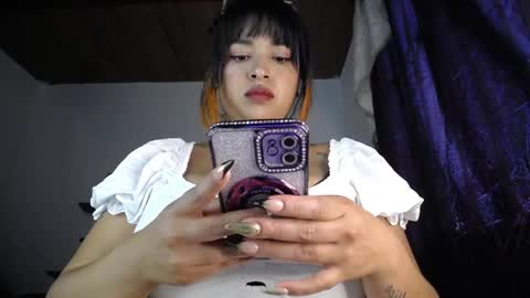 KIM     online show from 04.24.26