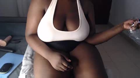 booby_candy online show from 12.22.24