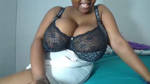 boobygoddessxxx online show from 01.17.25