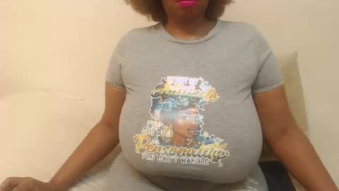 boobyqueen online show from 02.18.25