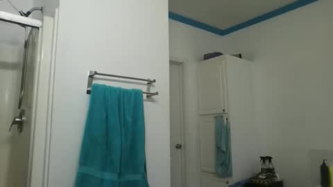 boooohoooobaby online show from 10.28.25