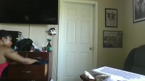 boooohoooobaby online show from 04.01.26