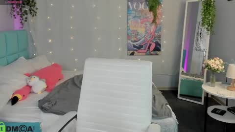 Snapshot of booozekirs_ chatting on 06.17.26 Milena online show from 06.17.26