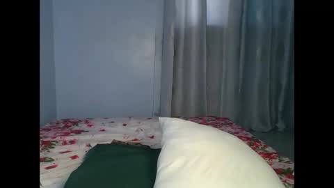 sandrah online show from 10.25.25