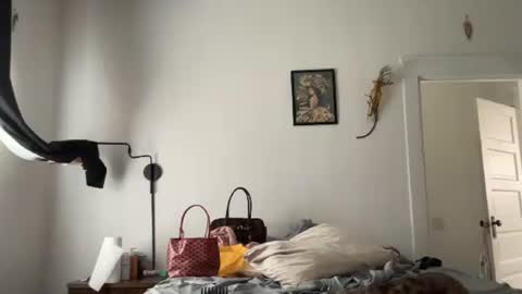 Bootyguru69 online show from 09.17.25