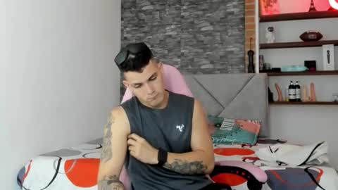 booyhott_ online show from 01.09.26