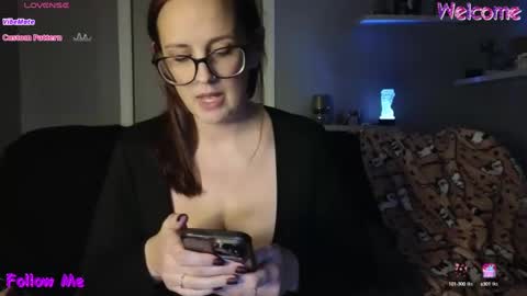 boredbustyhousewife online show from 01.30.25