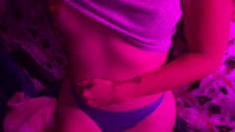 boredsoccermom8 online show from 11.06.25