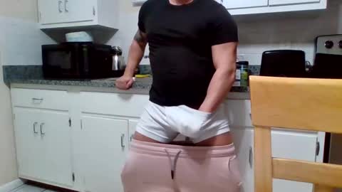 Snapshot of bosslife505050 chatting on 02.08.25 The Italian Boss  online show from 02.08.25