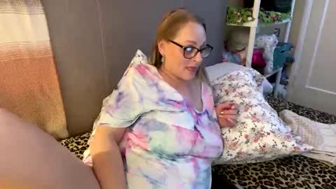 BossMom online show from 01.29.25