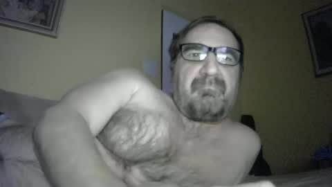 Snapshot of bostek chatting on 12.02.24 bostek online show from 12.02.24