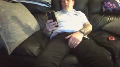 Snapshot of bostonguy1969 chatting on 01.31.25 bostonguy1969 online show from 01.31.25